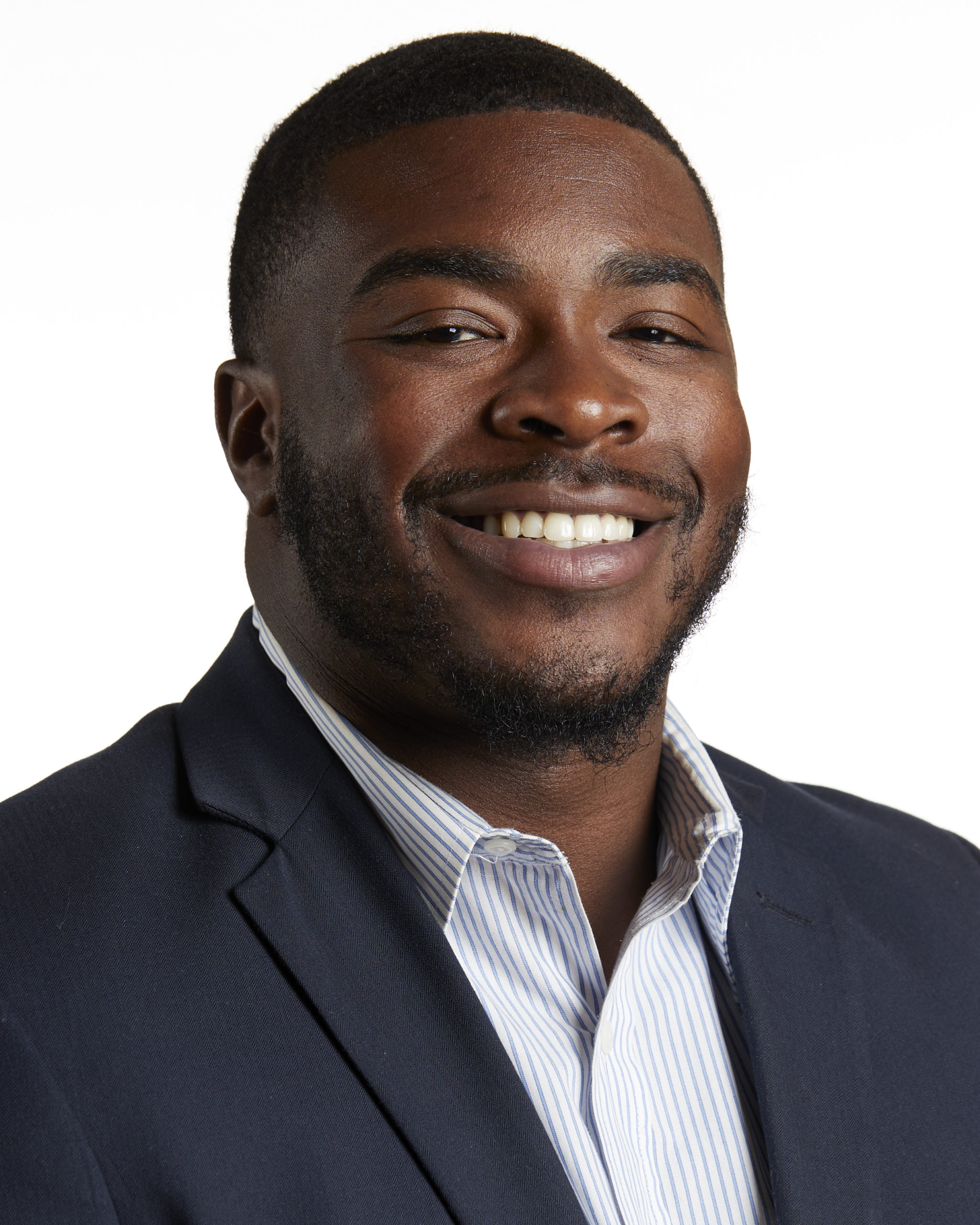 >What to Wear for Corporate Headshots – Men